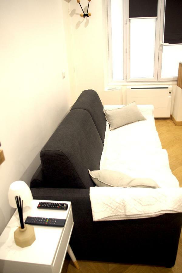Le Poissonniere Apartment Paris Exterior photo